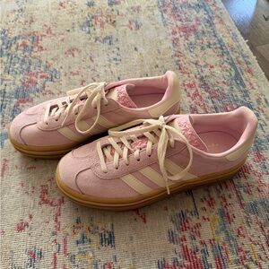 Adidas Women's Pink and Cream Sneakers